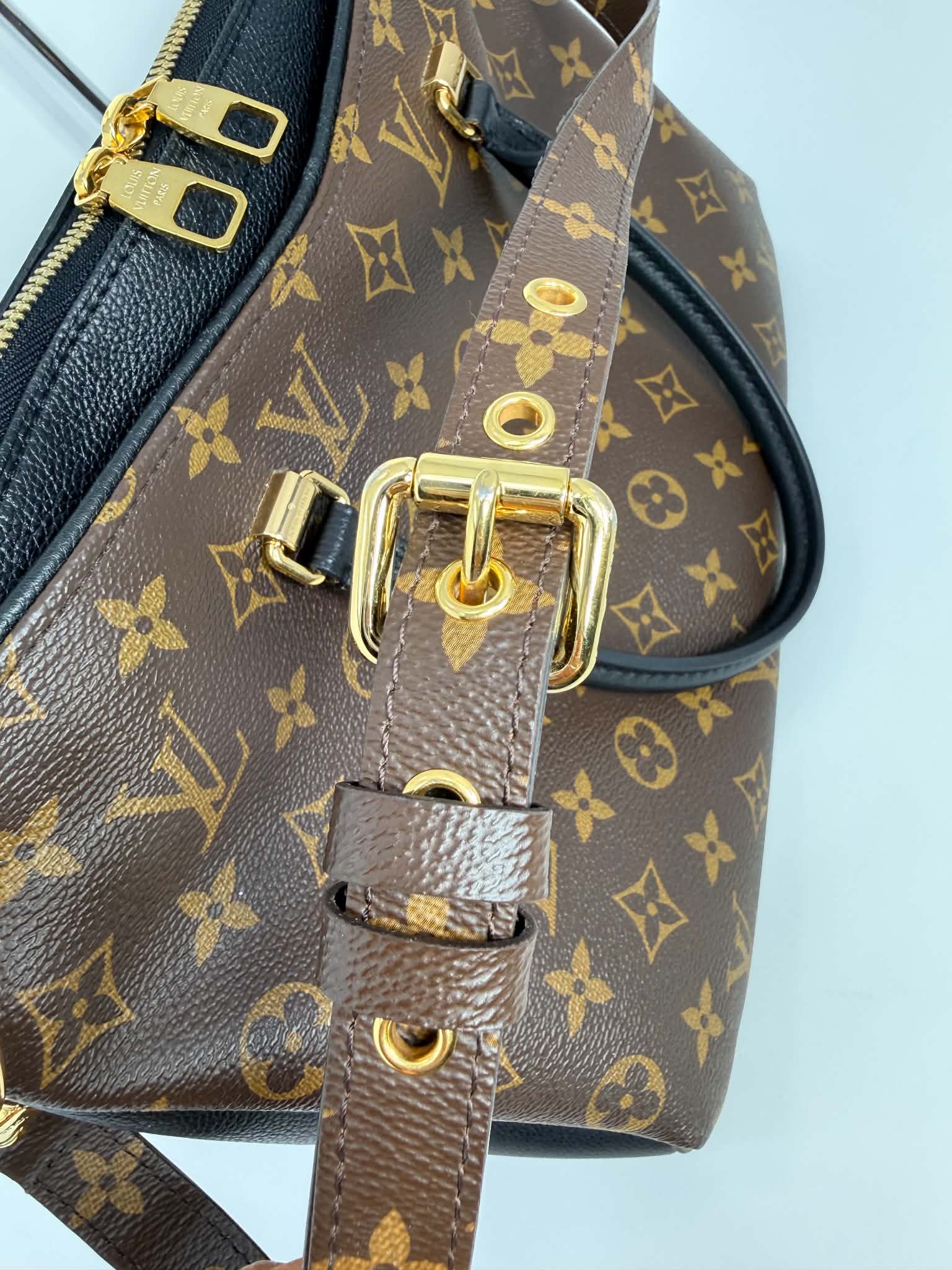 Louis Vuitton Pallas Noir MM