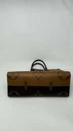 Louis Vuitton On The Go MM Reverse Monogram