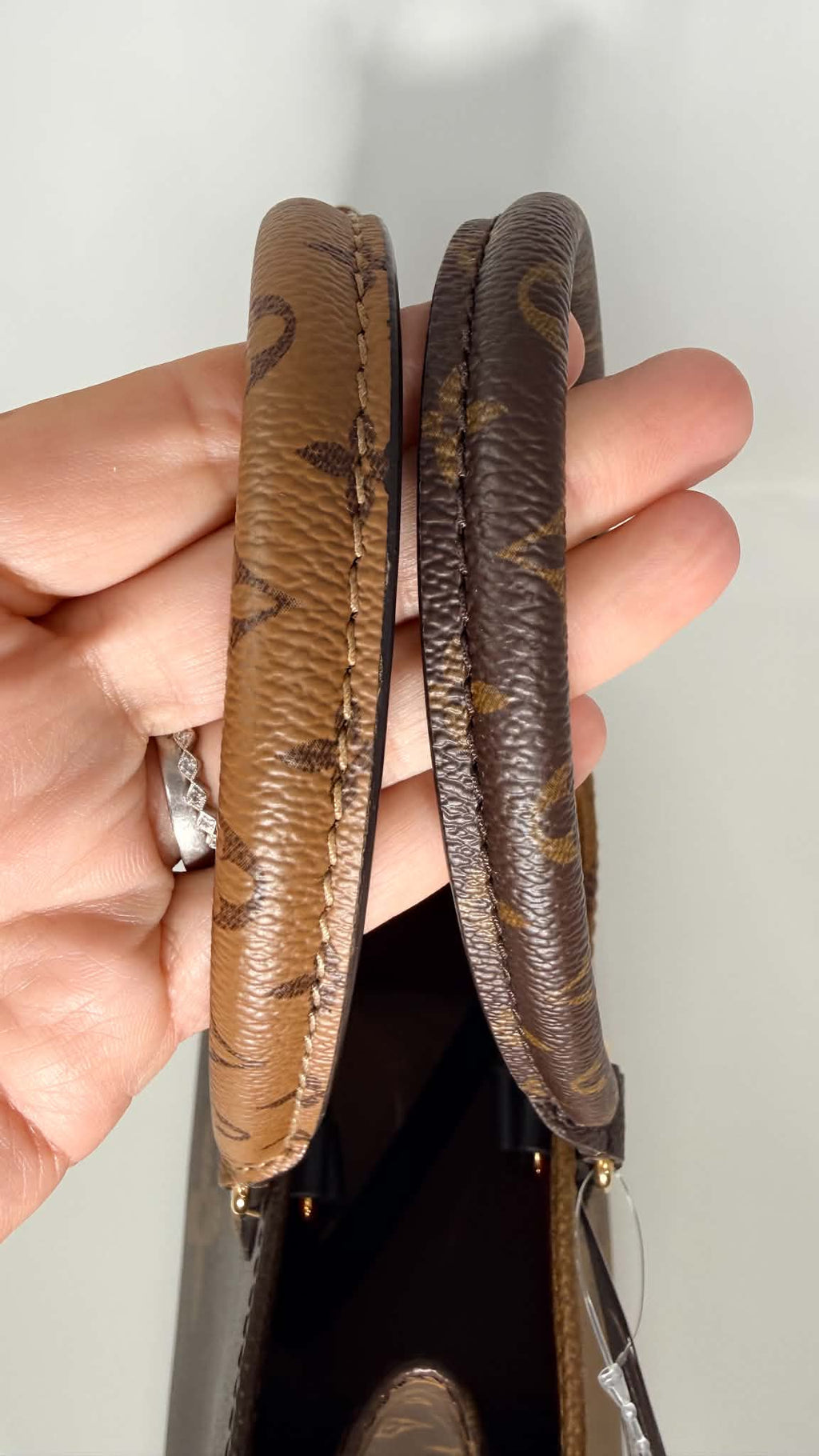 Louis Vuitton On The Go MM Reverse Monogram