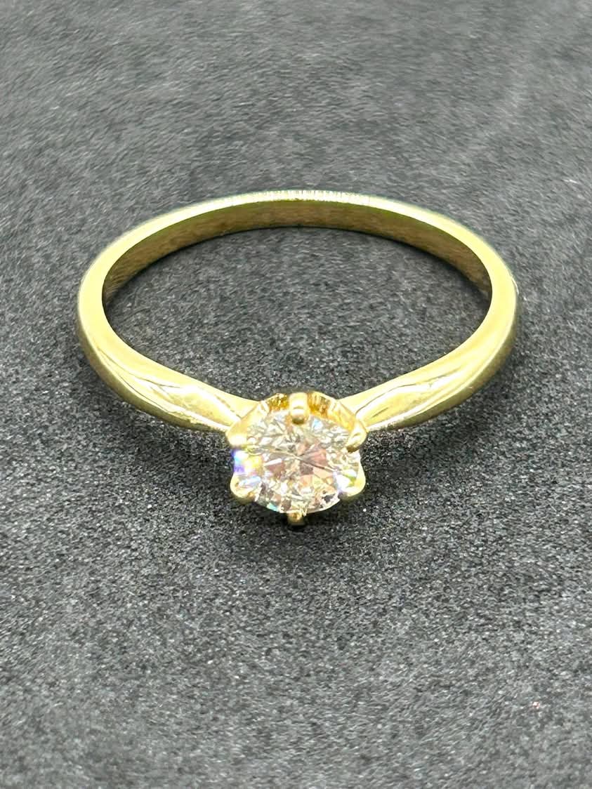 Solitaire Diamond Ring 18k Yellow Gold