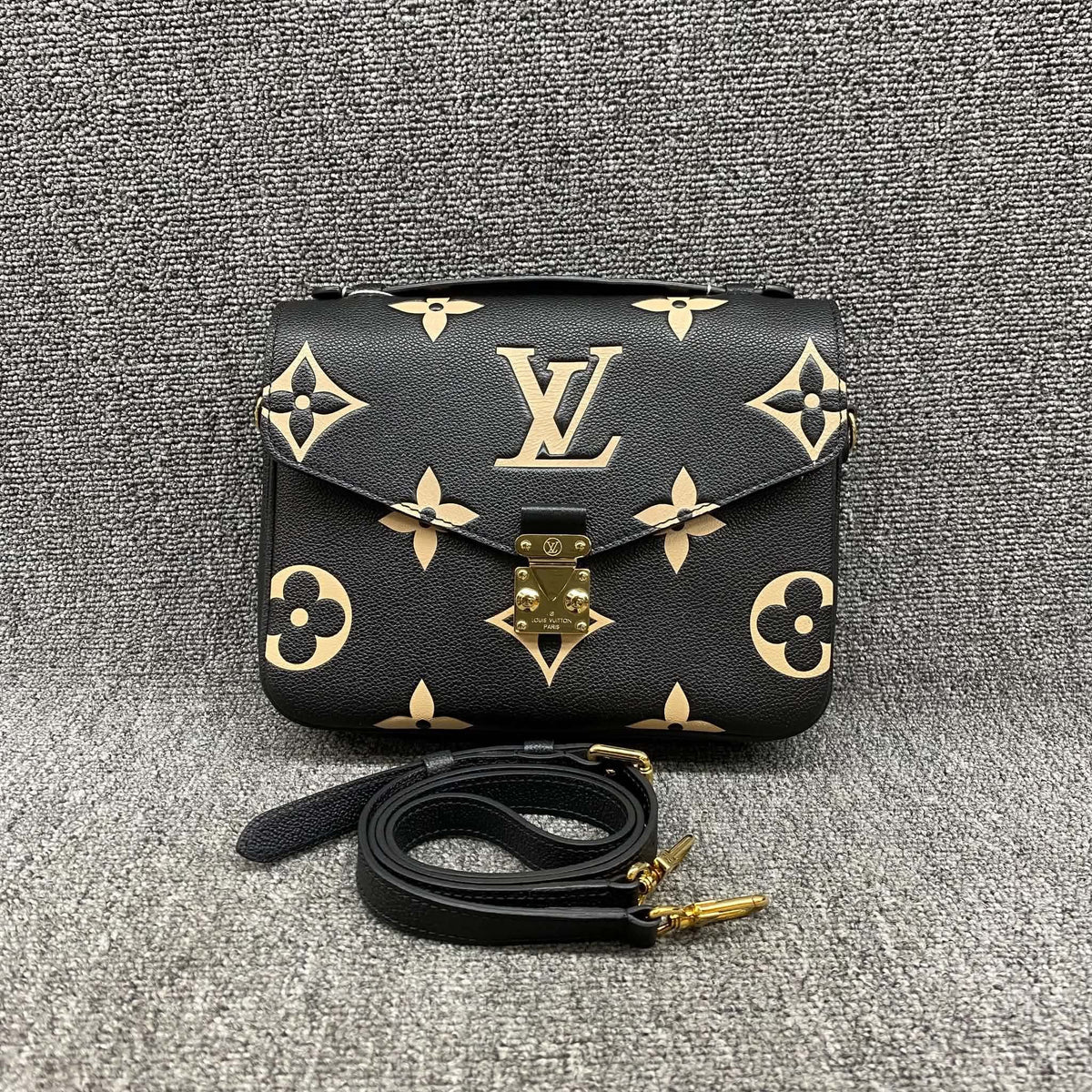 Louis Vuitton Empreinte Bi-Color Métis