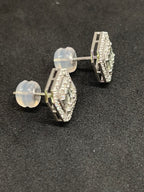 Diamond and Halo in 18K White Gold
