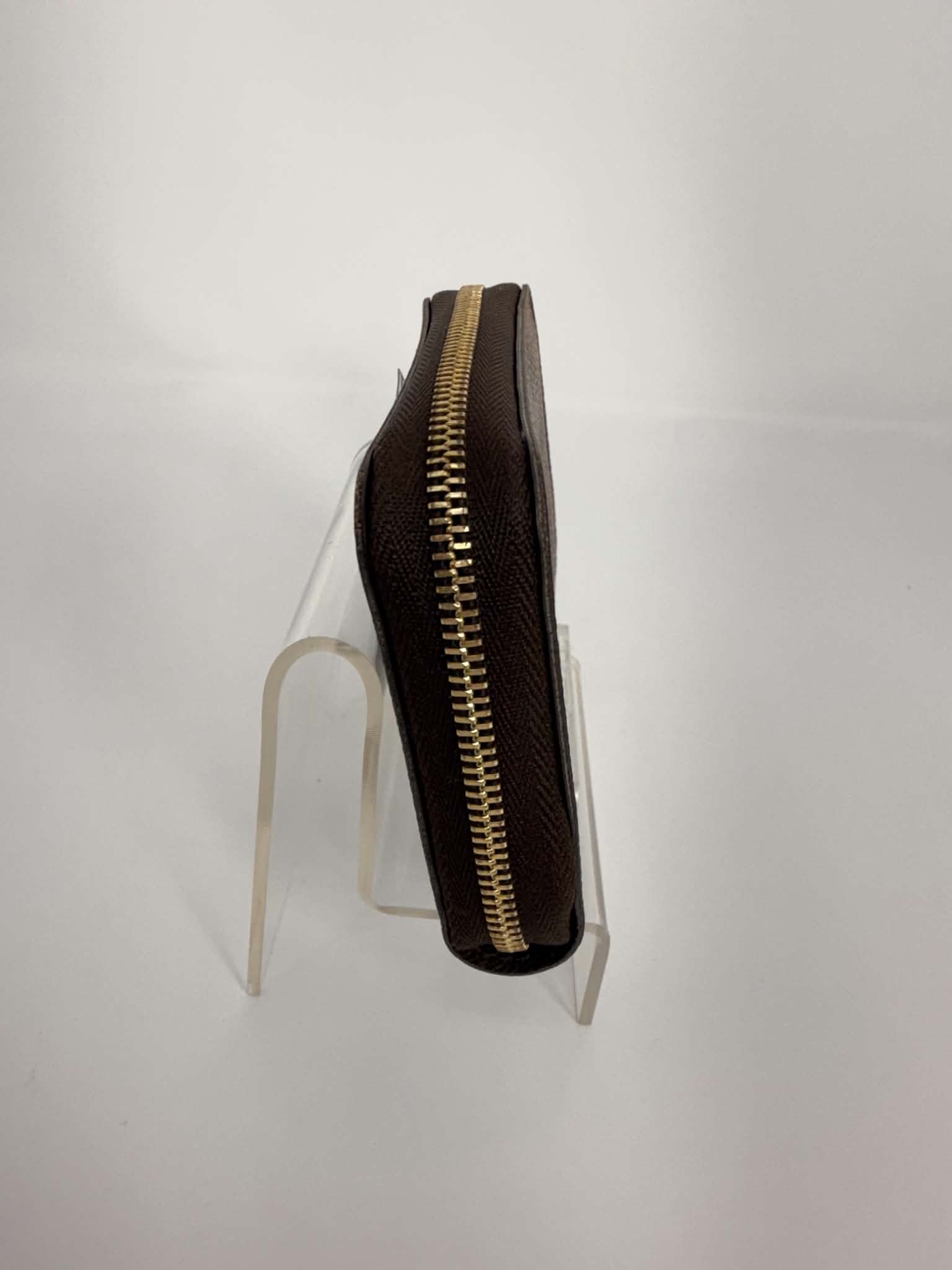 Louis Vuitton Damier Ebene Zippy Coin Purse