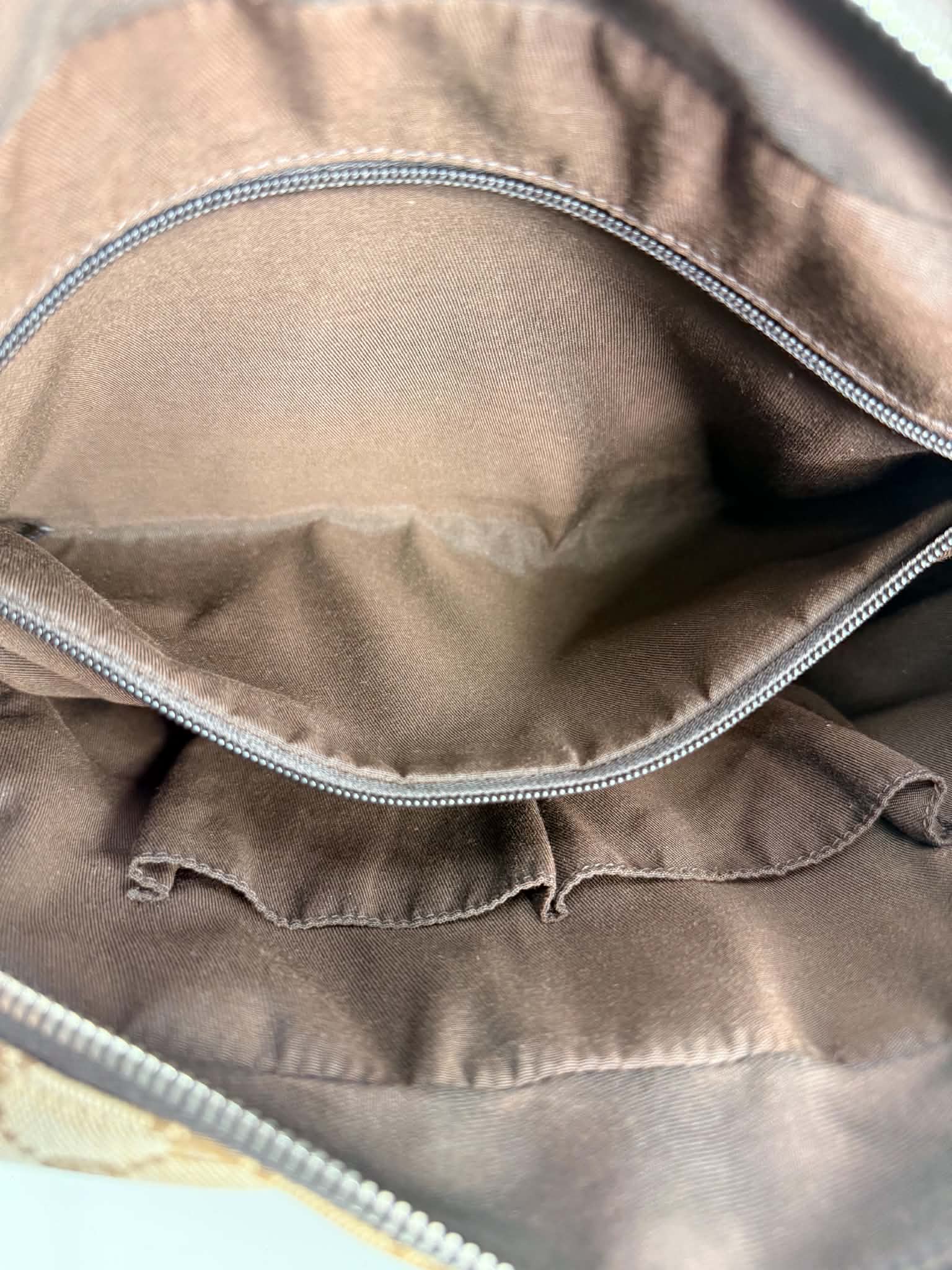 Gucci Messenger Bag