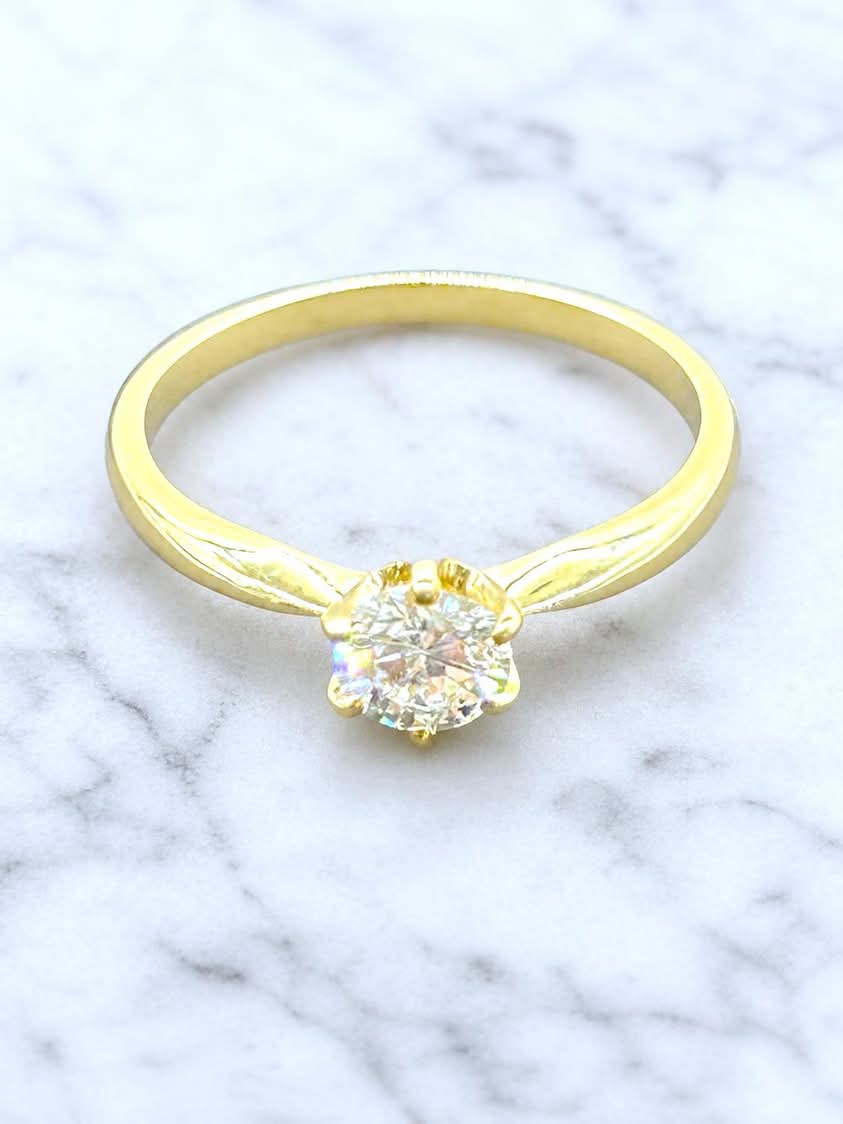 Solitaire Diamond Ring 18k Yellow Gold
