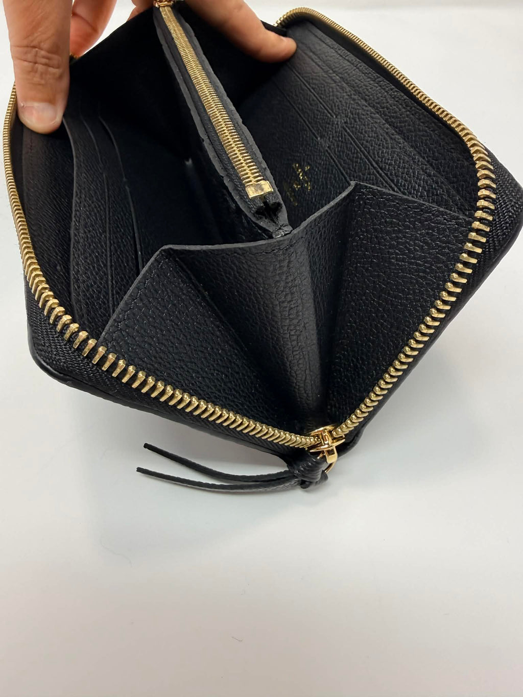 Louis Vuitton Empreinte Clemence Wallet Black