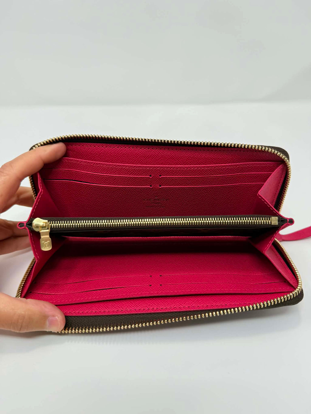 Louis Vuitton Clemence Wallet Monogram/ Hot Pink Interior