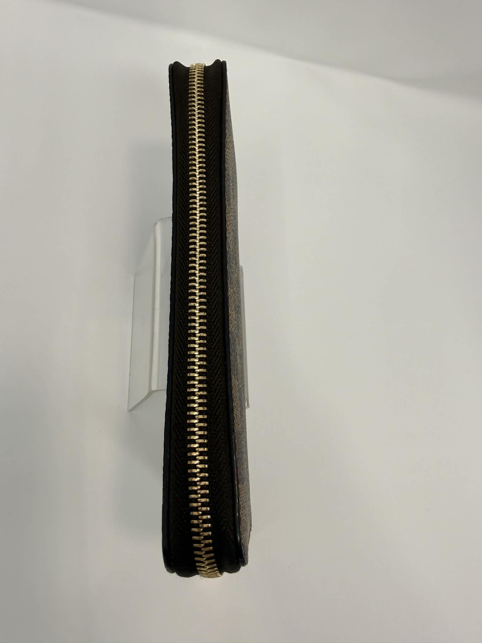 Louis Vuitton Damier Ebene Full Zippy Wallet