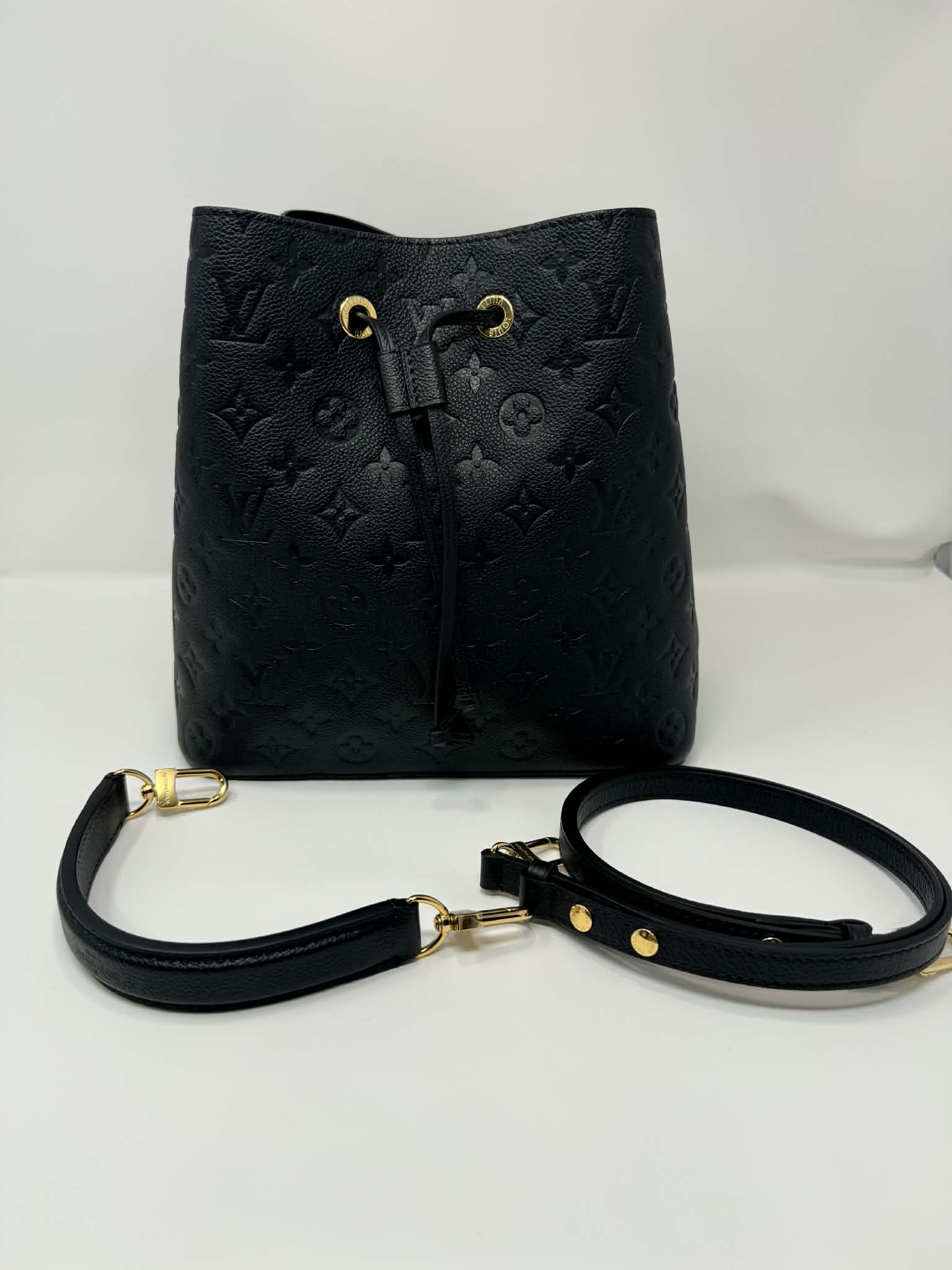 Louis Vuitton Neonoe MM Black Empreinte Leather with two Straps