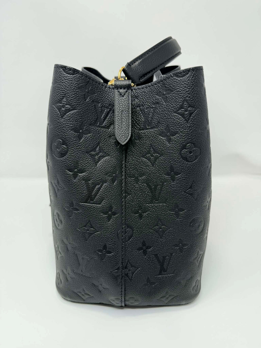 Louis Vuitton Neonoe MM Black Empreinte Leather with two Straps
