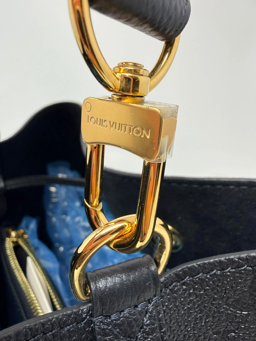 Louis Vuitton Neonoe MM Black Empreinte Leather with two Straps