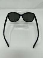 Gucci Sunglass with Box and Pouch