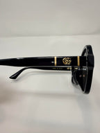 Gucci Sunglass with Box and Pouch