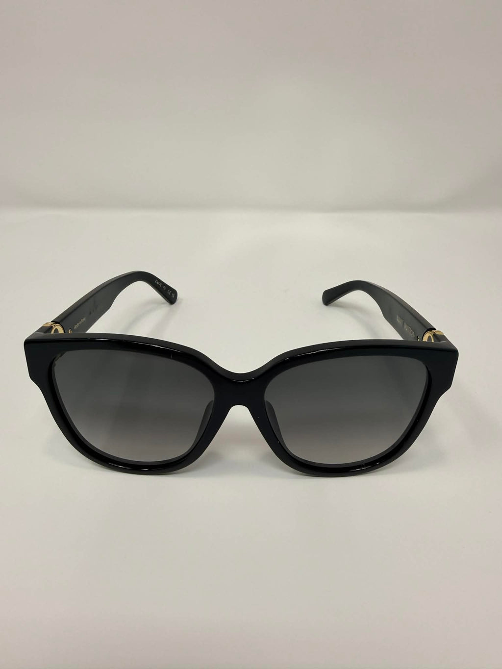 Louis Vuitton Sunglasses with Box and Pouch