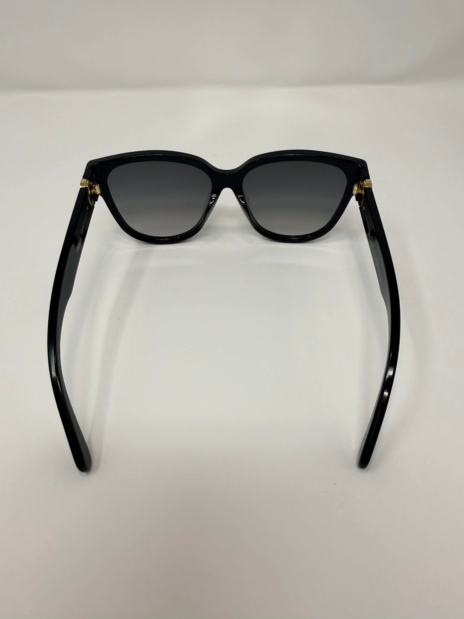 Louis Vuitton Sunglasses with Box and Pouch