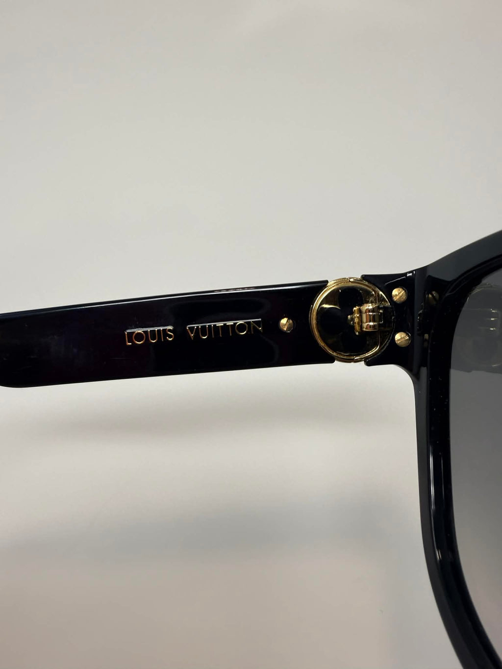 Louis Vuitton Sunglasses with Box and Pouch