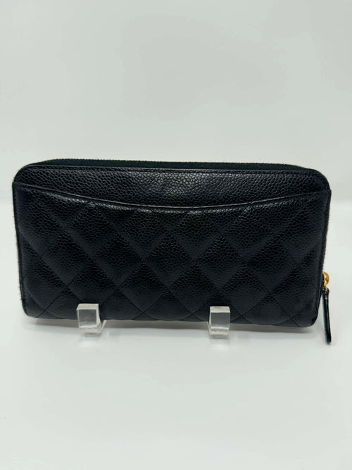 Chanel Caviar Quilted Large Gusset Full Size Zip Wallet