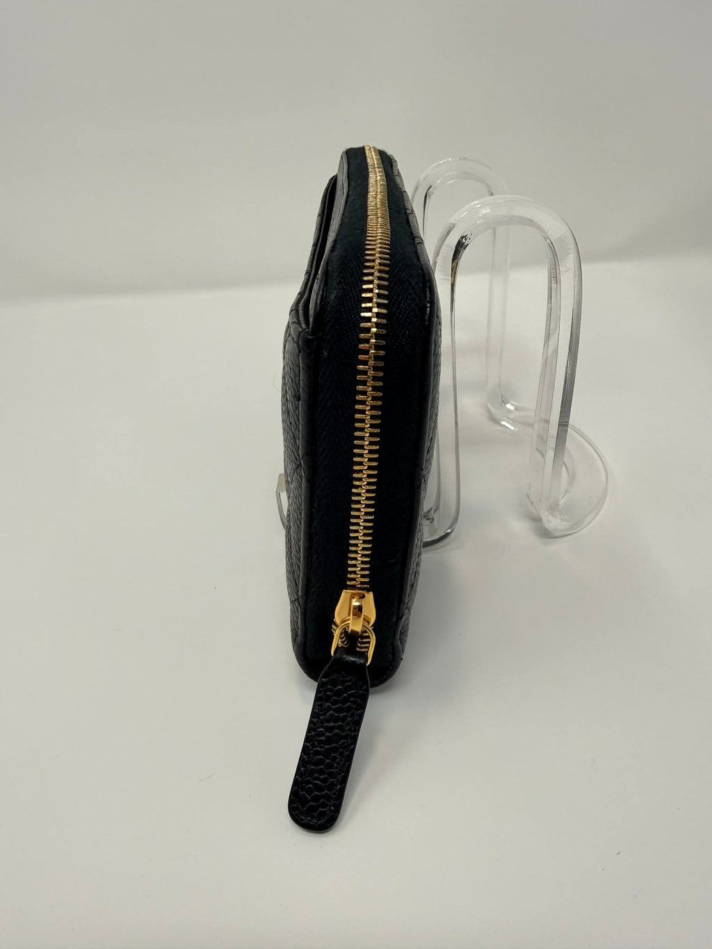 Chanel Caviar Quilted Large Gusset Full Size Zip Wallet