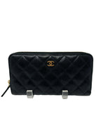 Chanel Caviar Quilted Large Gusset Full Size Zip Wallet