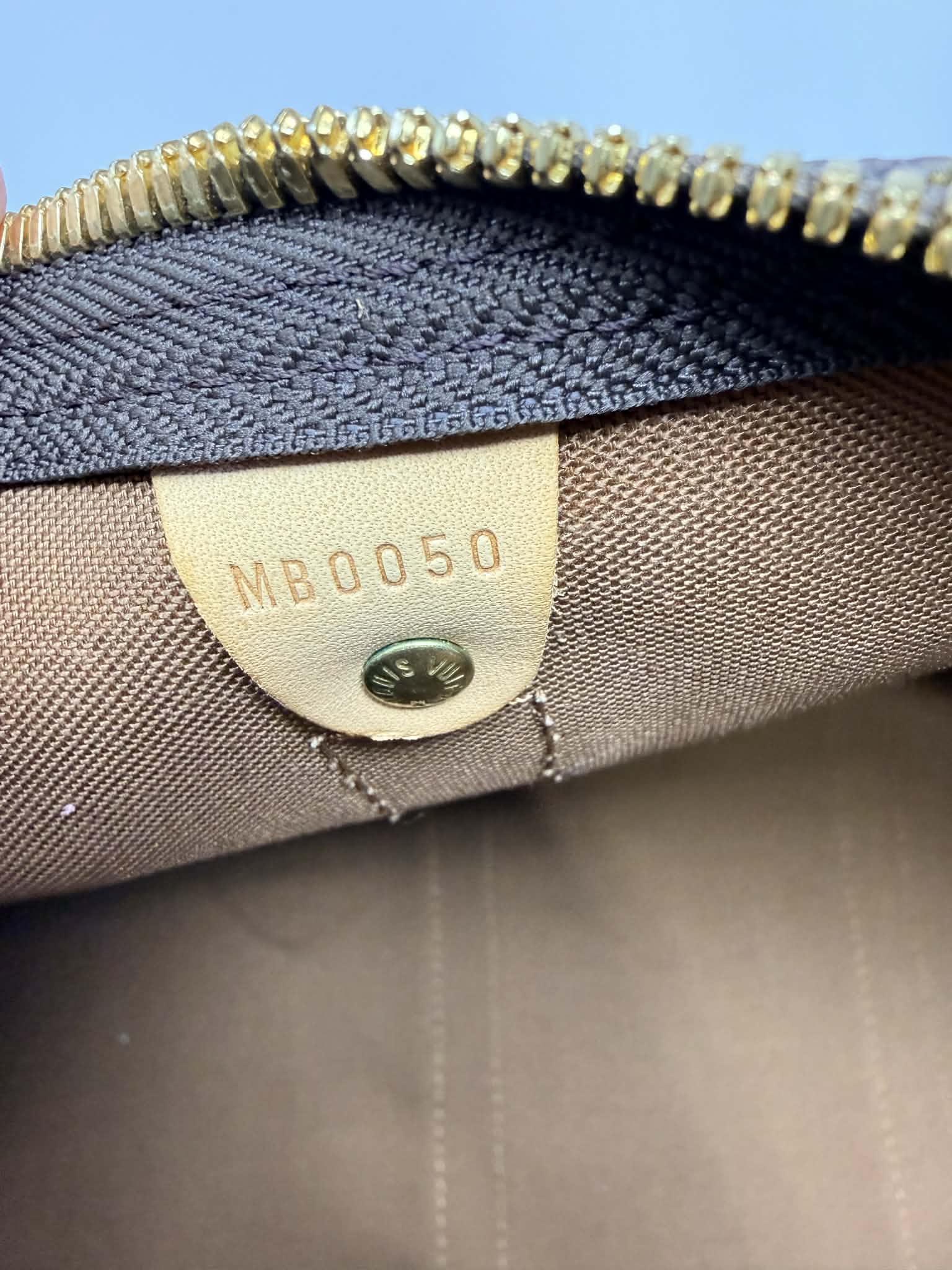 Louis Vuitton Monogram Canvas Keepall Bandouliere 50 Duffle