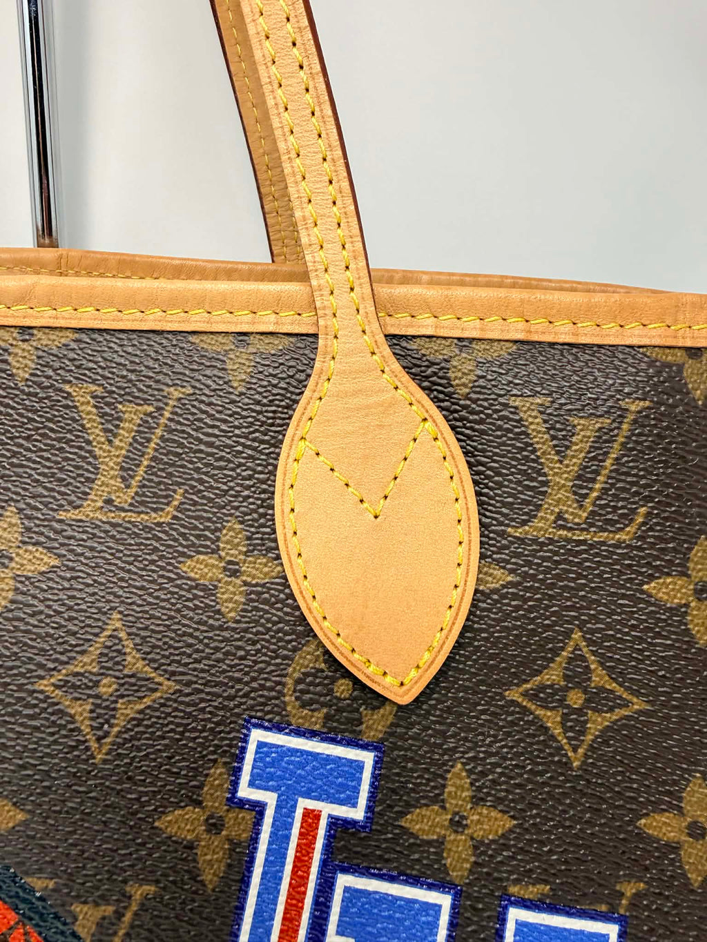 Louis Vuitton Neverfull MM World Tour Limited Edition Shanghai