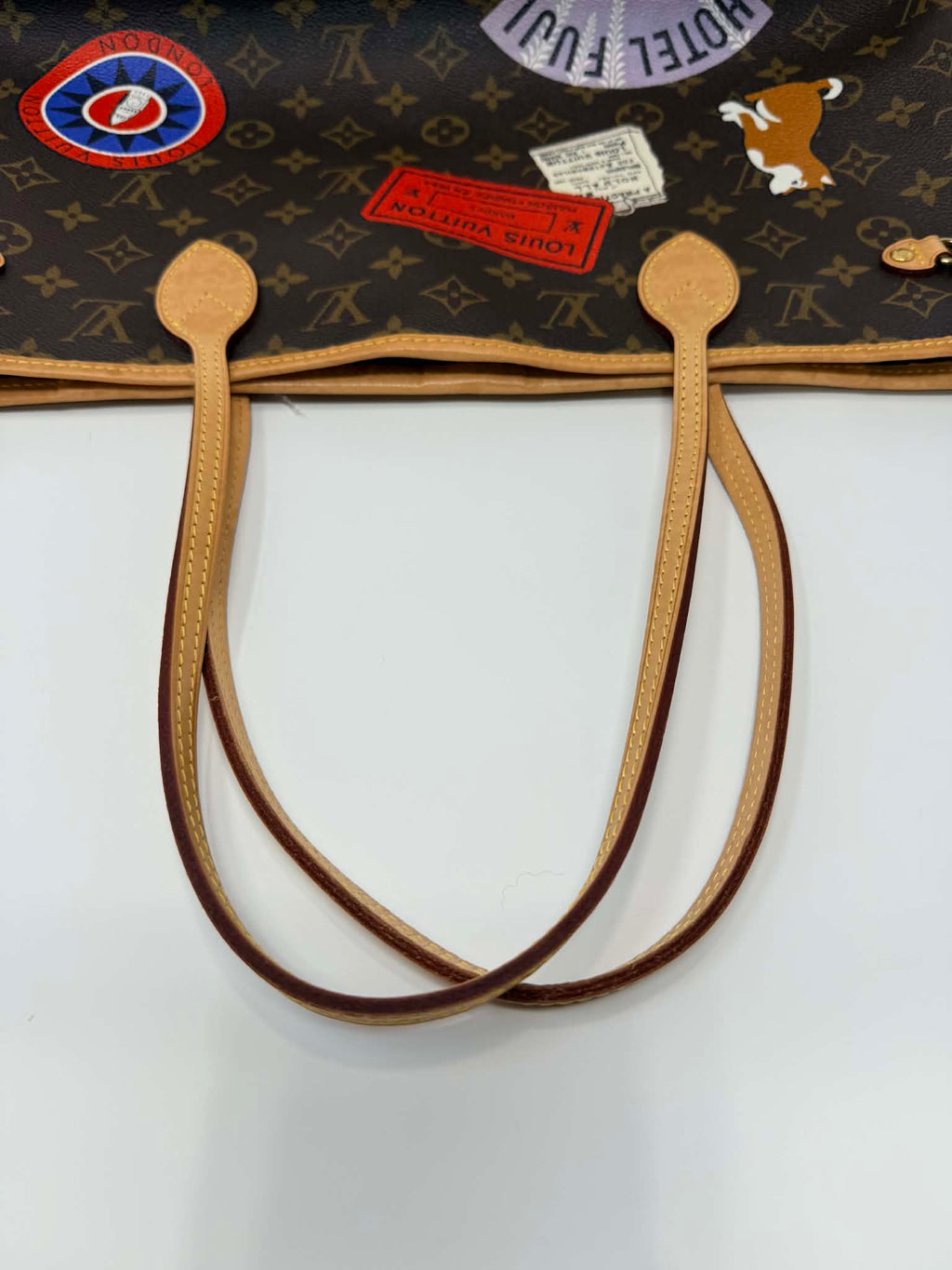 Louis Vuitton Neverfull MM World Tour Limited Edition Shanghai
