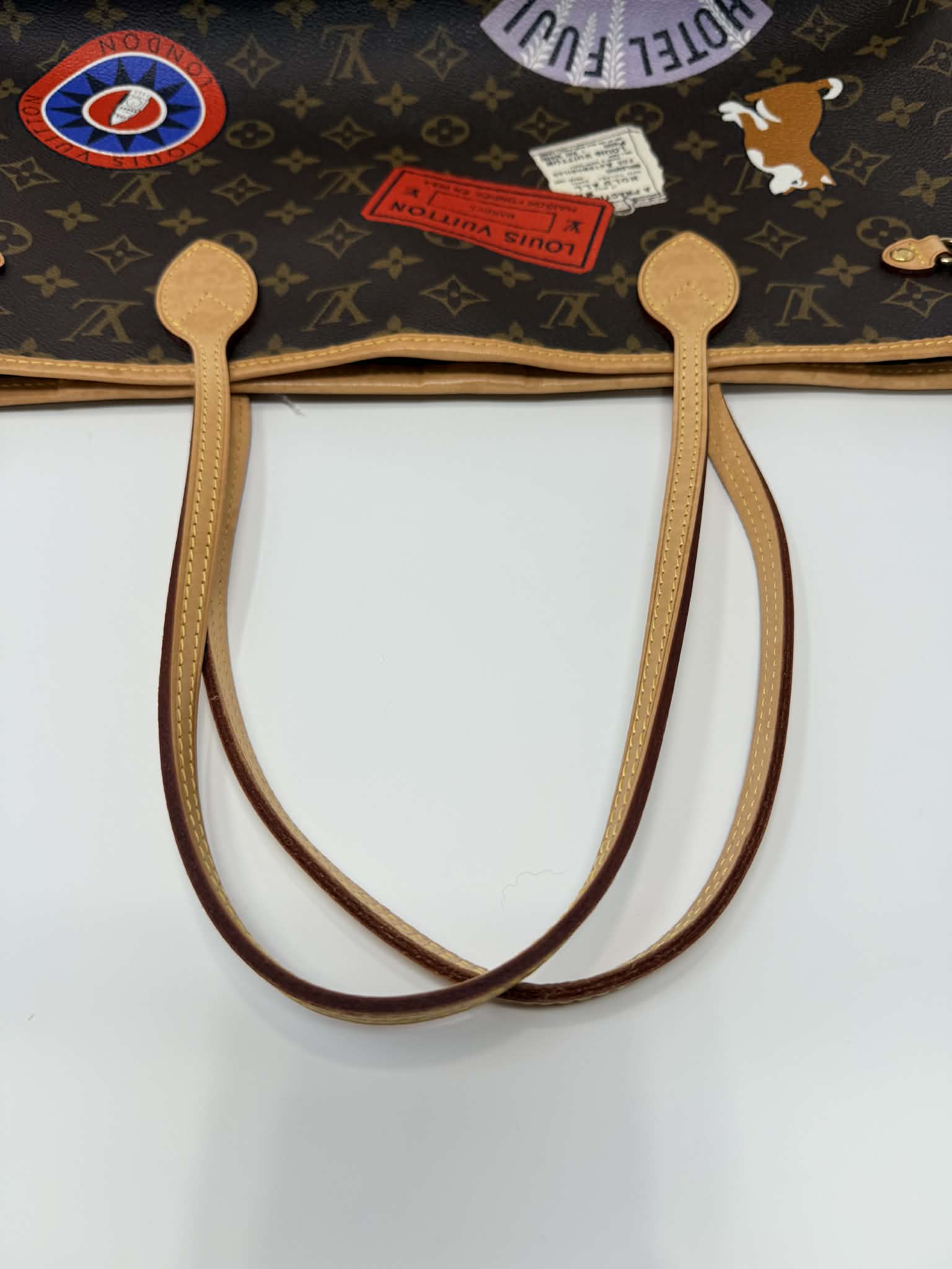 Louis Vuitton Neverfull MM World Tour Limited Edition Shanghai