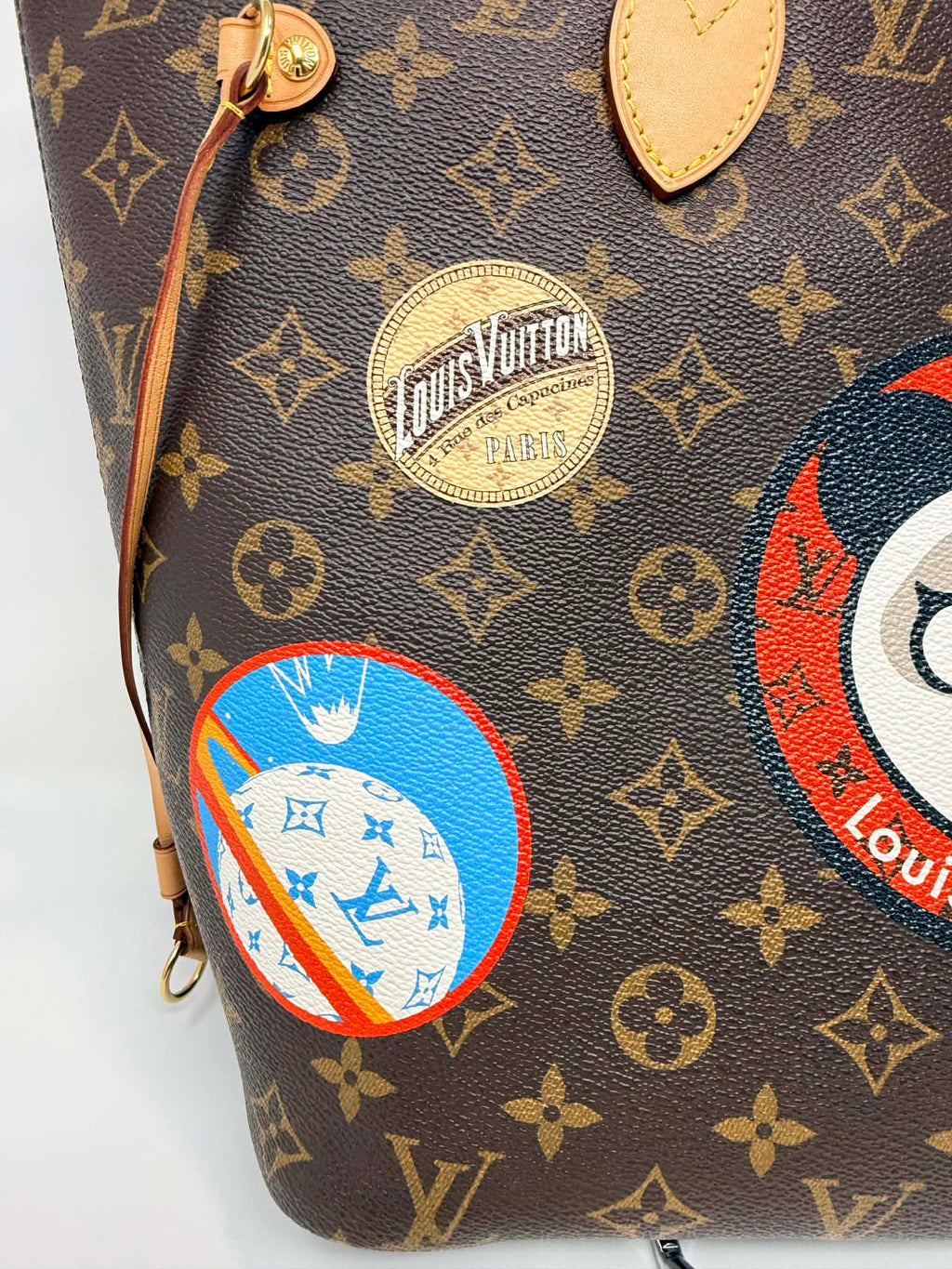 Louis Vuitton Neverfull MM World Tour Limited Edition Shanghai