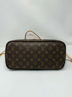 Louis Vuitton Neverfull MM World Tour Limited Edition Shanghai