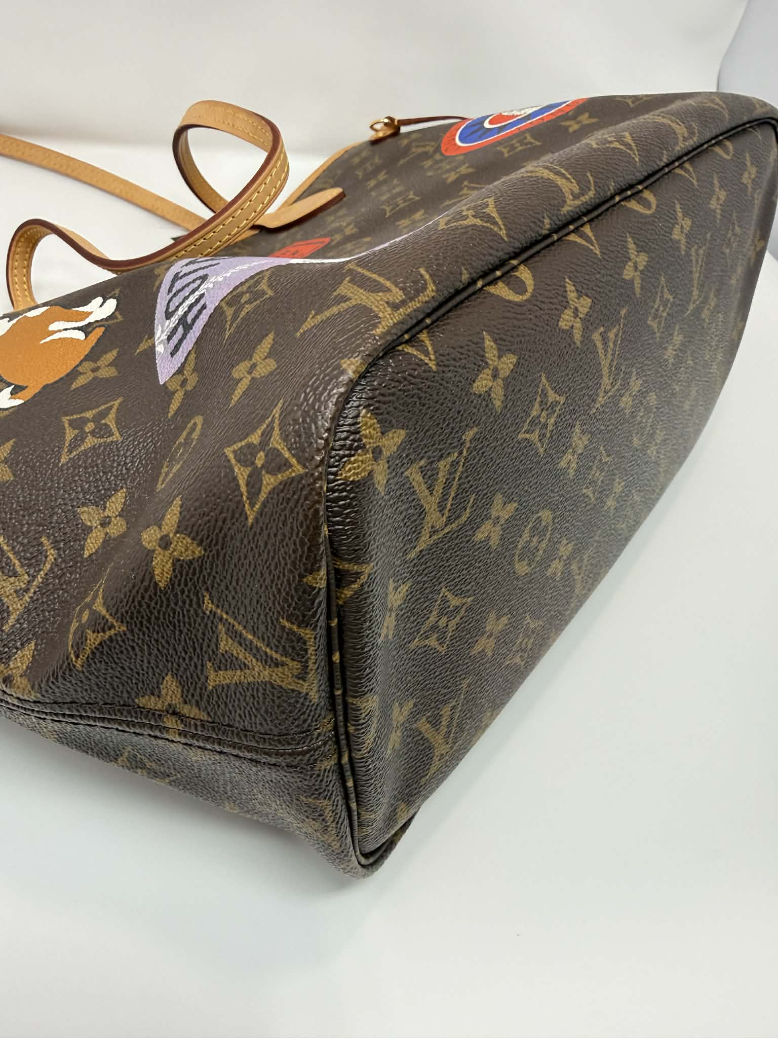 Louis Vuitton Neverfull MM World Tour Limited Edition Shanghai