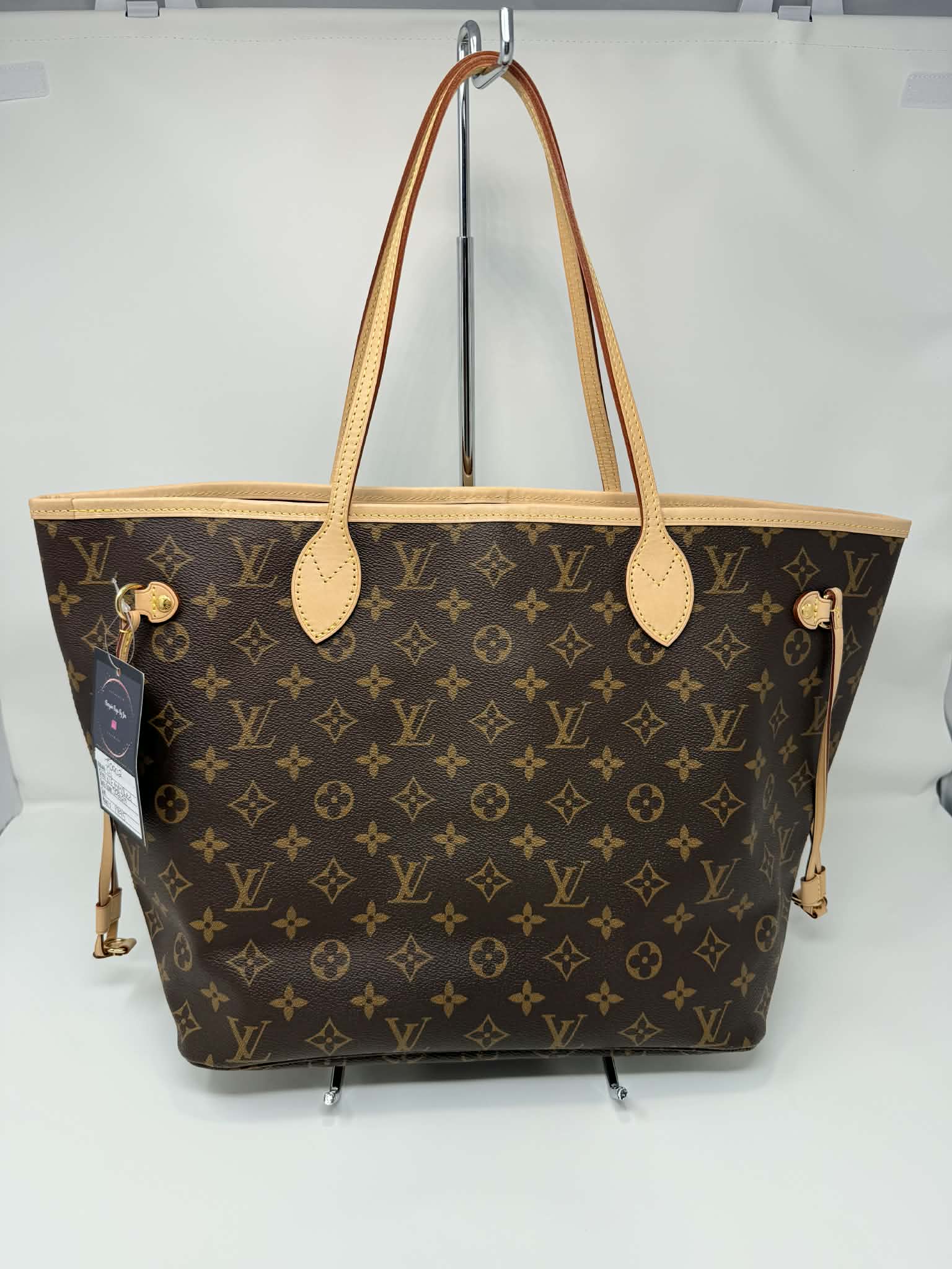 Louis Vuitton Neverfull MM Red Interior