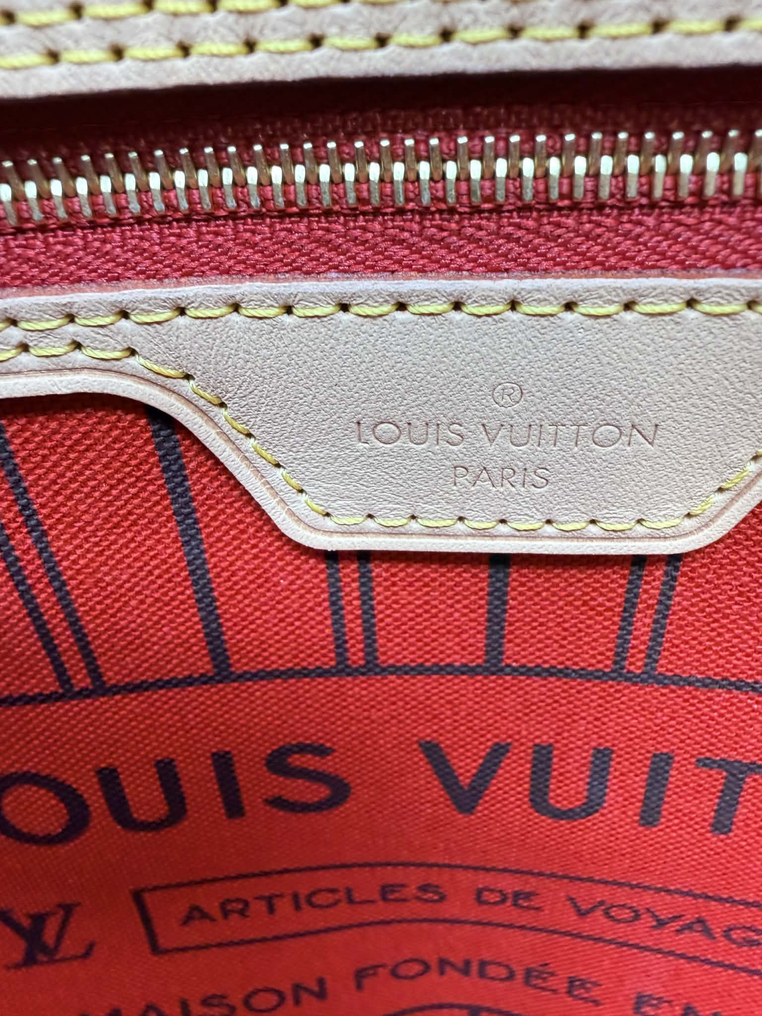 Louis Vuitton Neverfull MM Red Interior