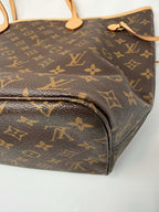 Louis Vuitton Neverfull MM Red Interior