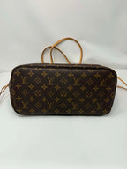 Louis Vuitton Neverfull MM Red Interior
