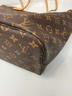 Louis Vuitton Neverfull MM Red Interior