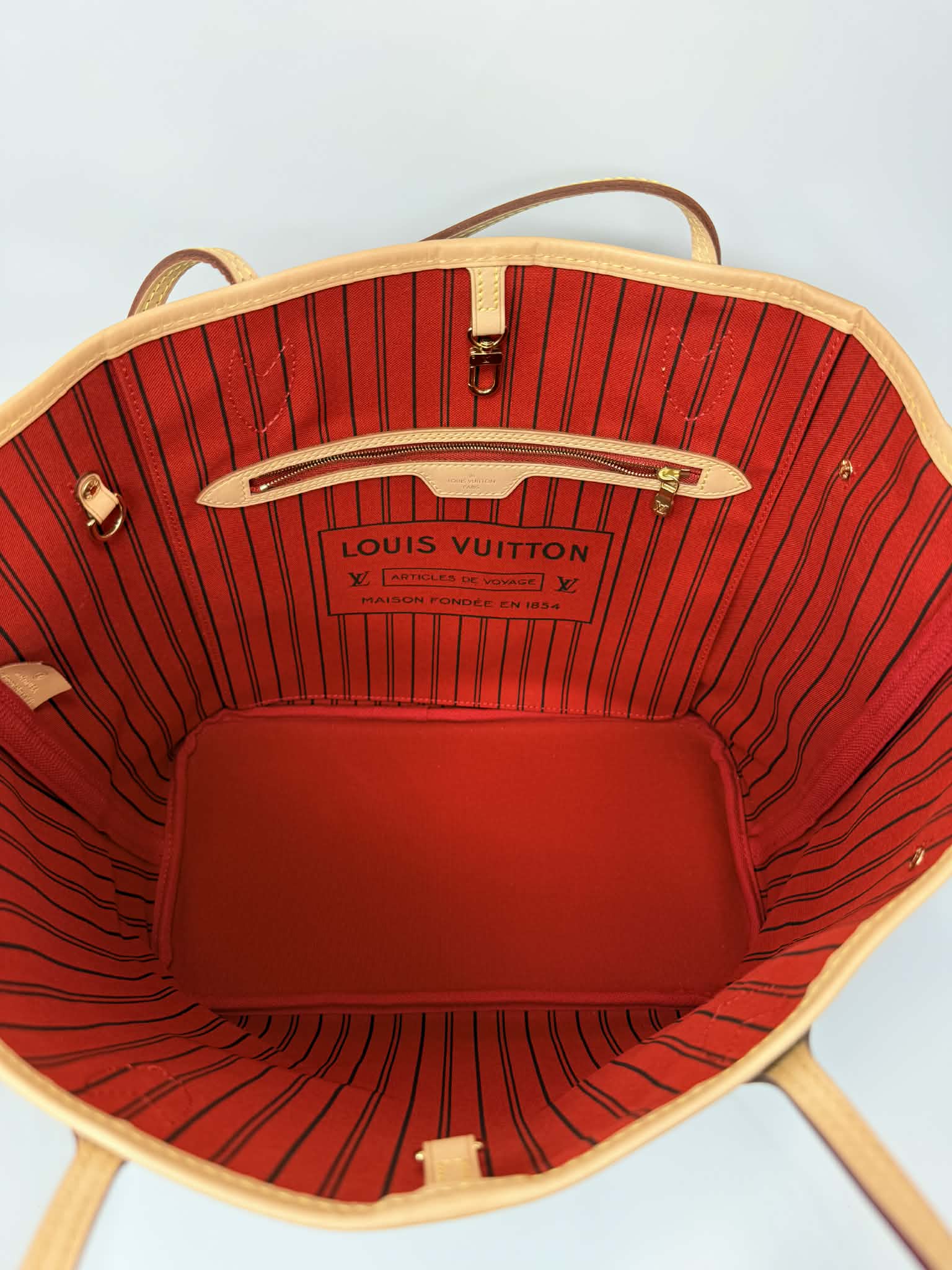 Louis Vuitton Neverfull MM Red Interior