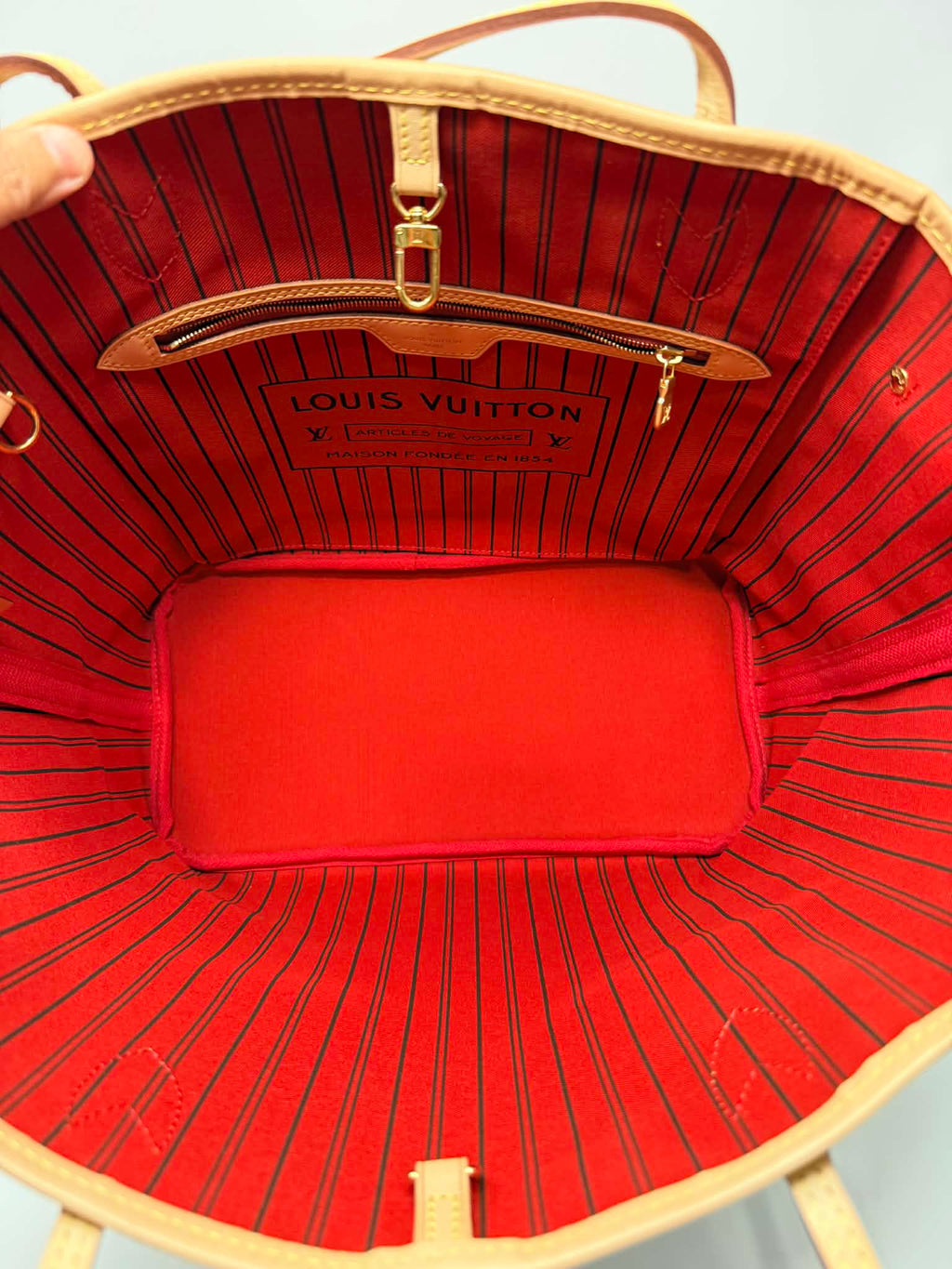 Louis Vuitton Neverfull MM Red Interior