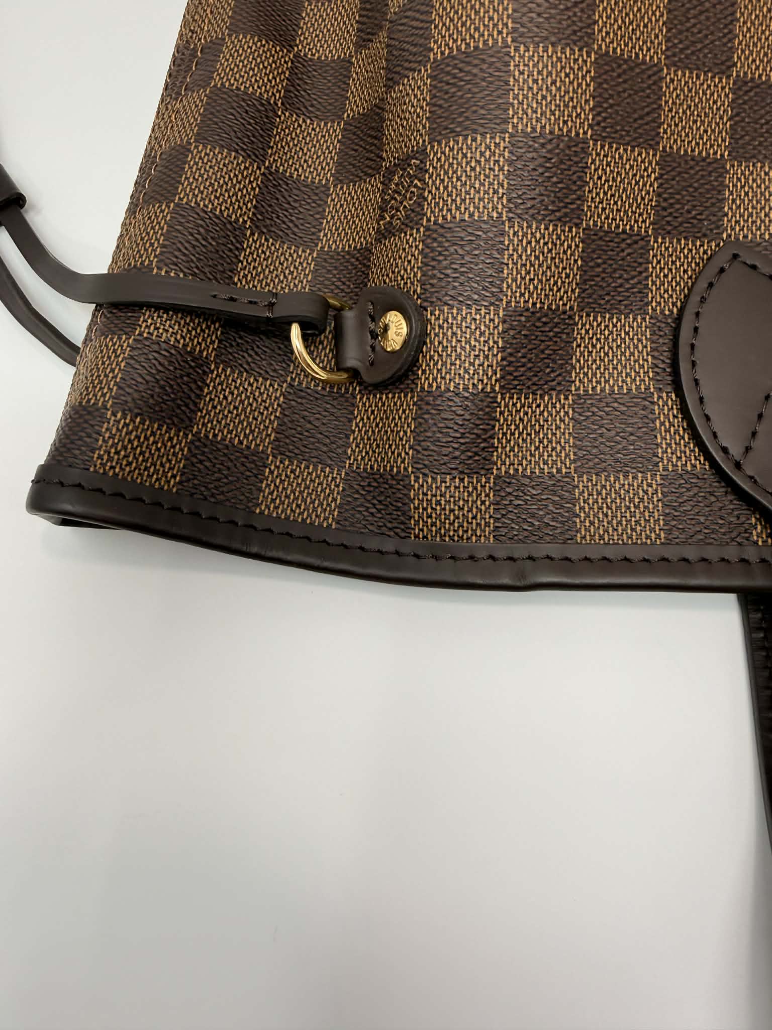 Louis Vuitton Neverfull MM Damier Ebene with Ballerina Pink Interior