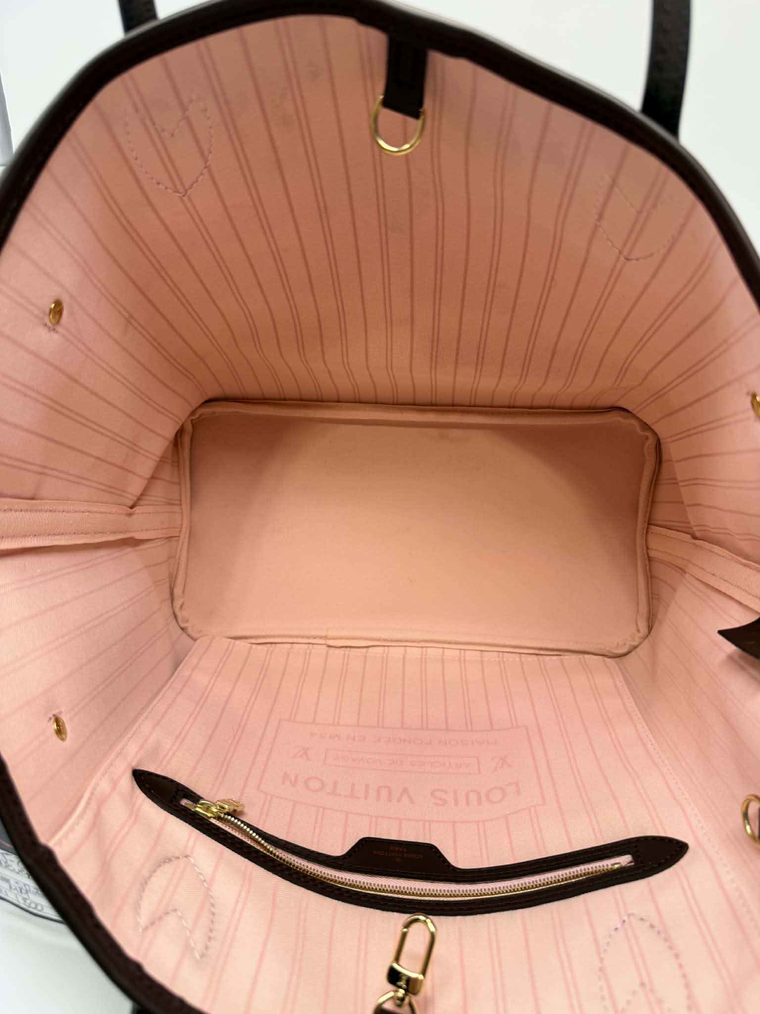 Louis Vuitton Neverfull MM Damier Ebene with Ballerina Pink Interior