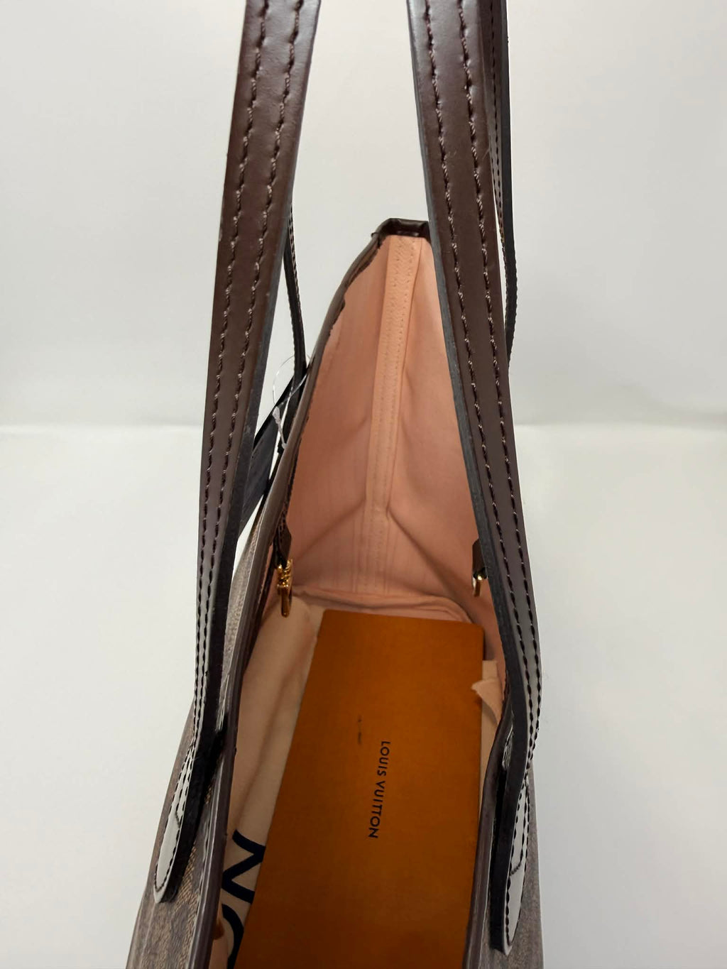 Louis Vuitton Damier Ebene Neverfull MM Ballerina Pink Interior