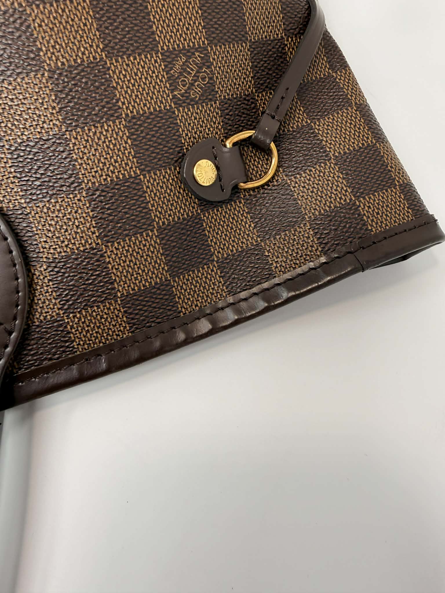 Louis Vuitton Damier Ebene Neverfull MM Ballerina Pink Interior