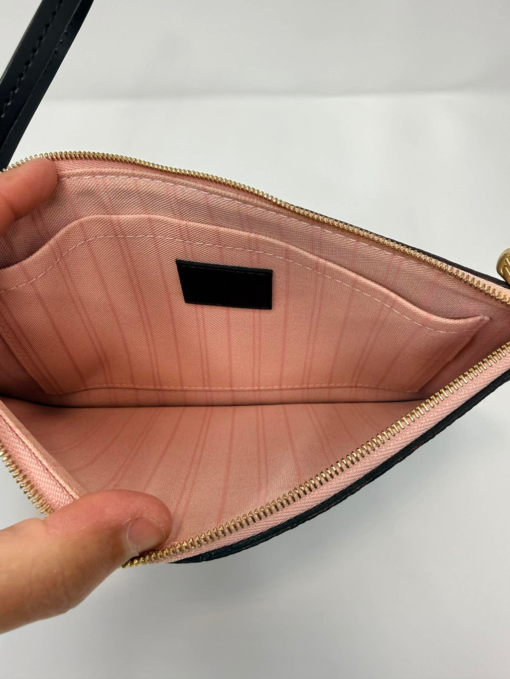 Louis Vuitton Damier Ebene Neverfull MM Ballerina Pink Interior
