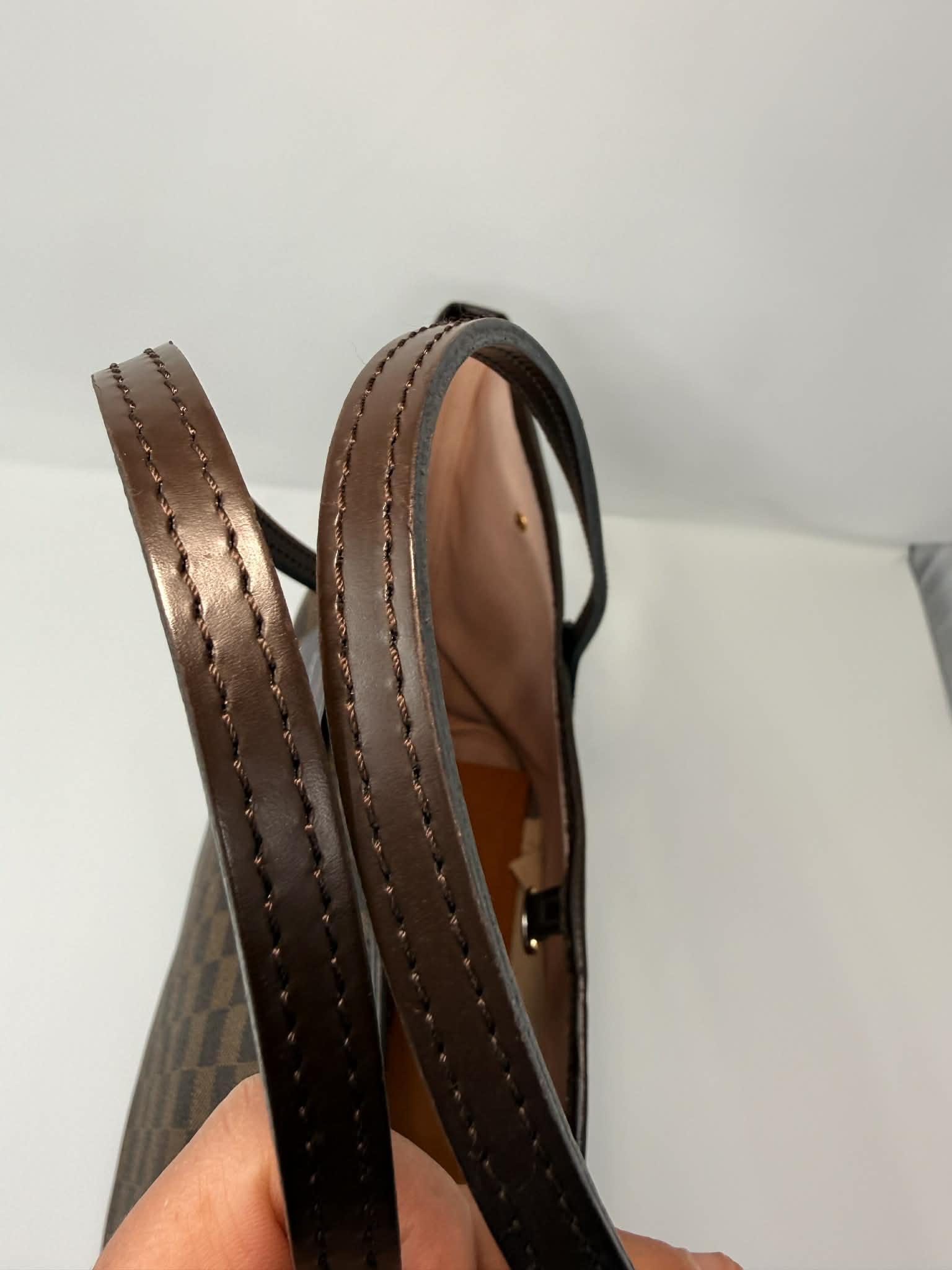 Louis Vuitton Damier Ebene Neverfull MM Ballerina Pink Interior
