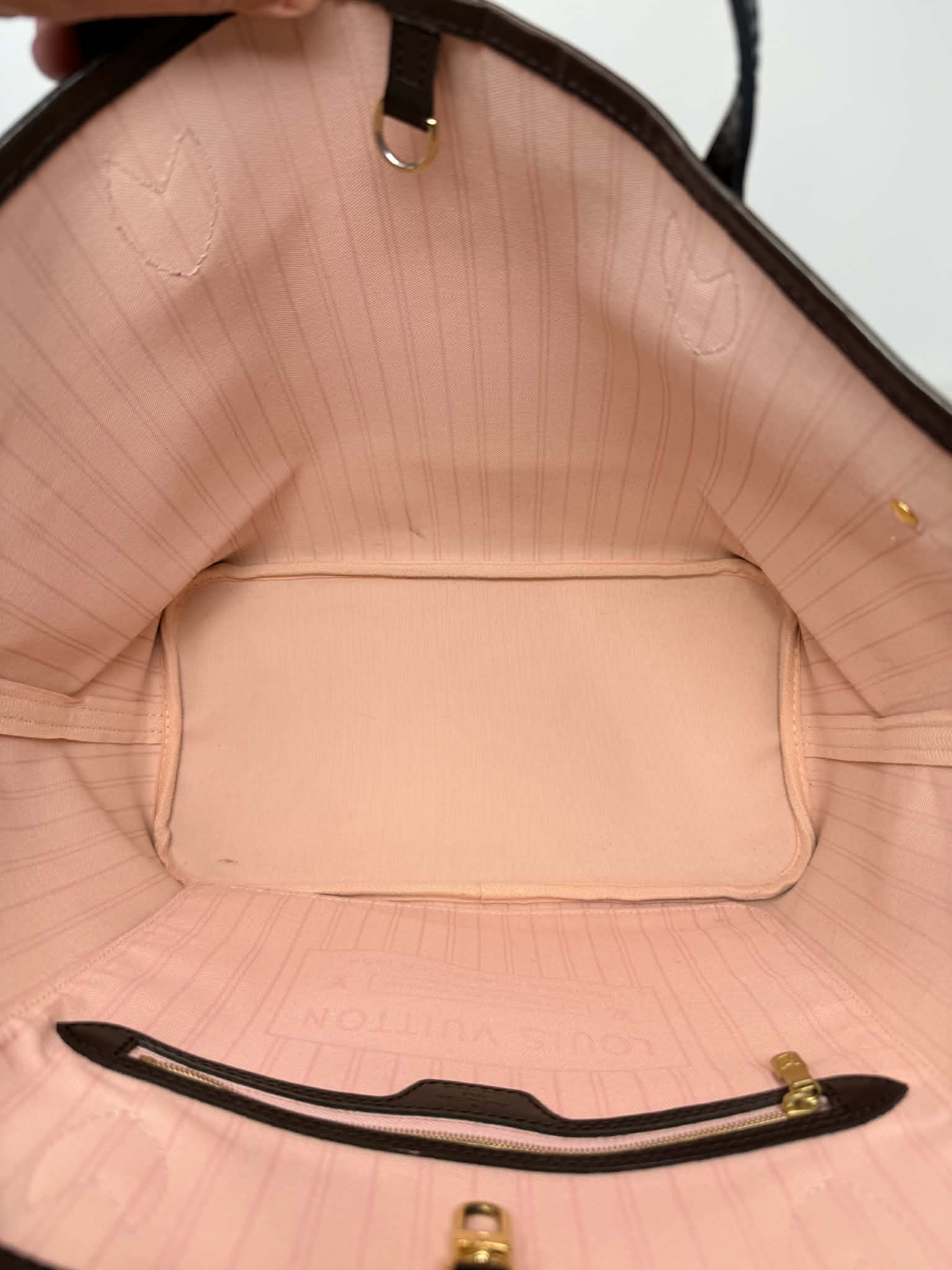 Louis Vuitton Damier Ebene Neverfull MM Ballerina Pink Interior