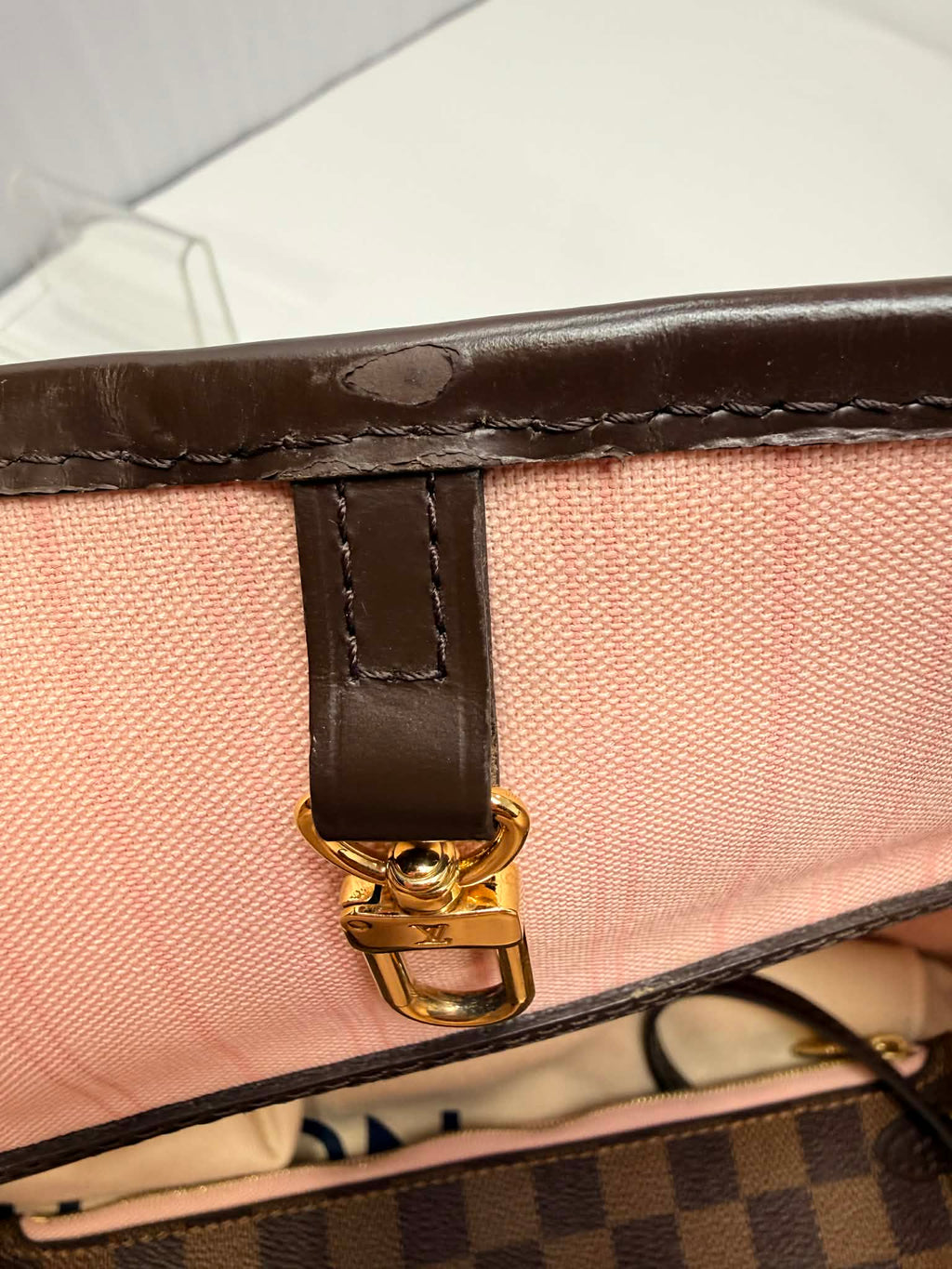 Louis Vuitton Damier Ebene Neverfull MM Ballerina Pink Interior