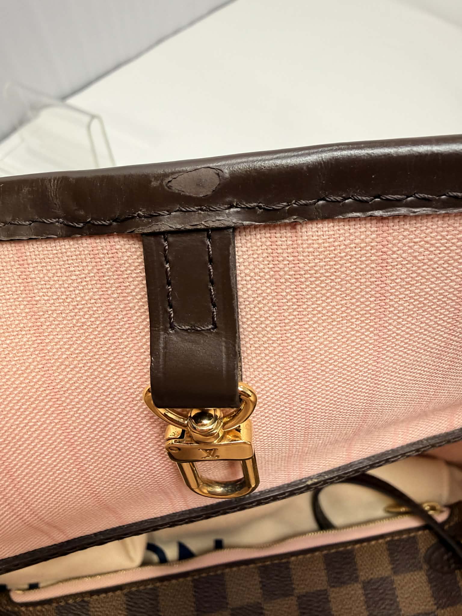 Louis Vuitton Damier Ebene Neverfull MM Ballerina Pink Interior