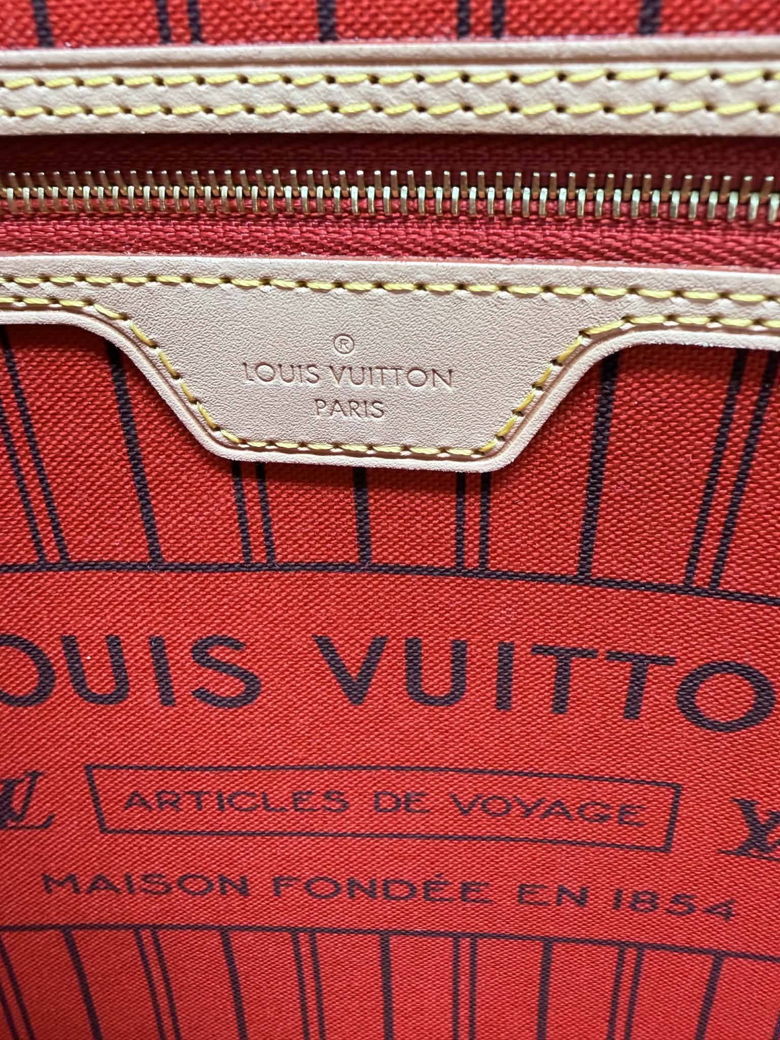 Louis Vuitton Neverfull Red Interior