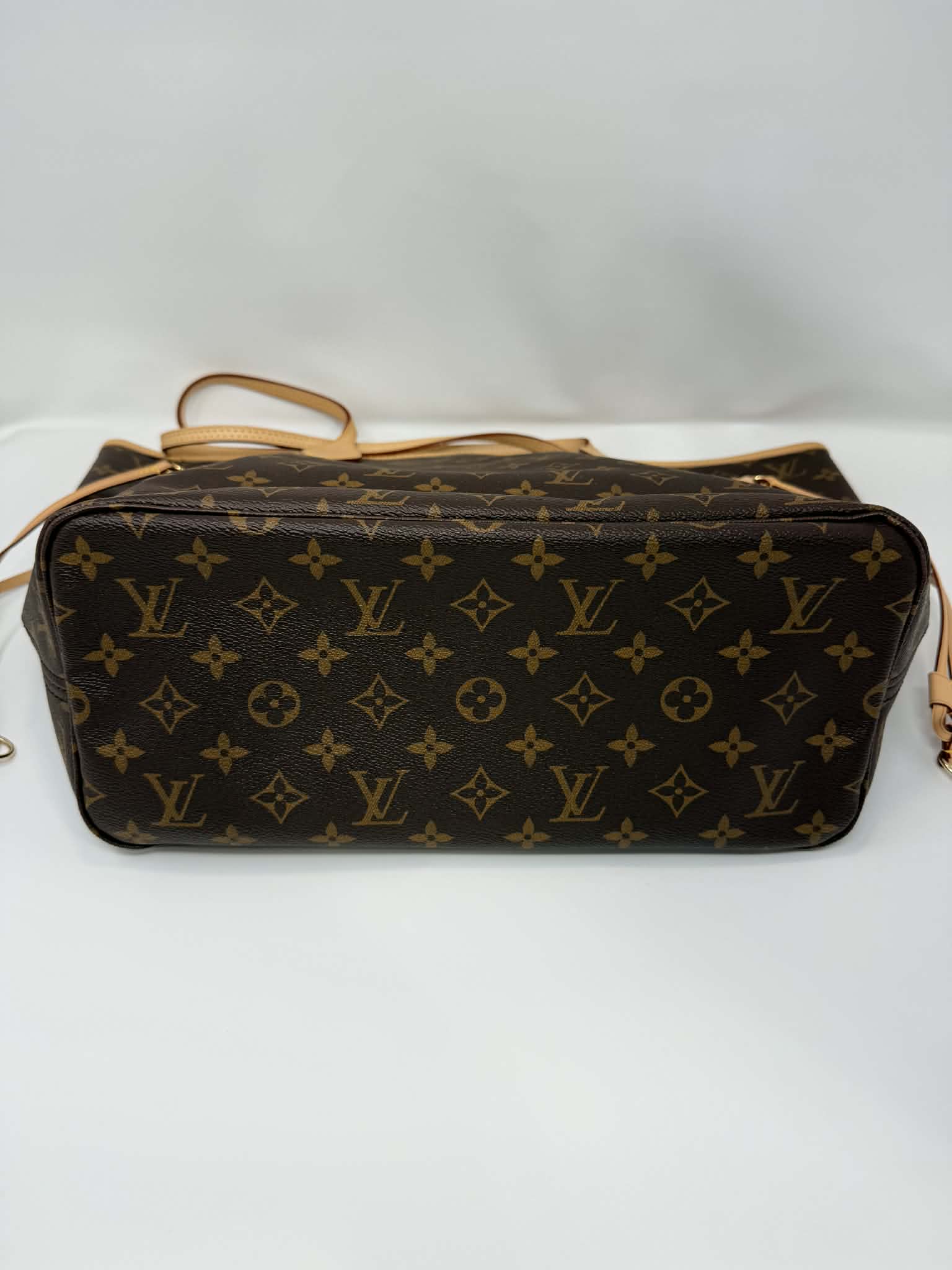Louis Vuitton Monogram Neverfull MM Red Interior