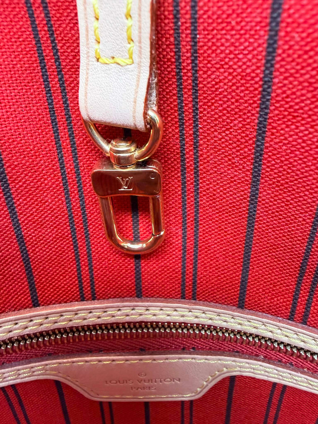 Louis Vuitton Monogram Neverfull MM Red Interior