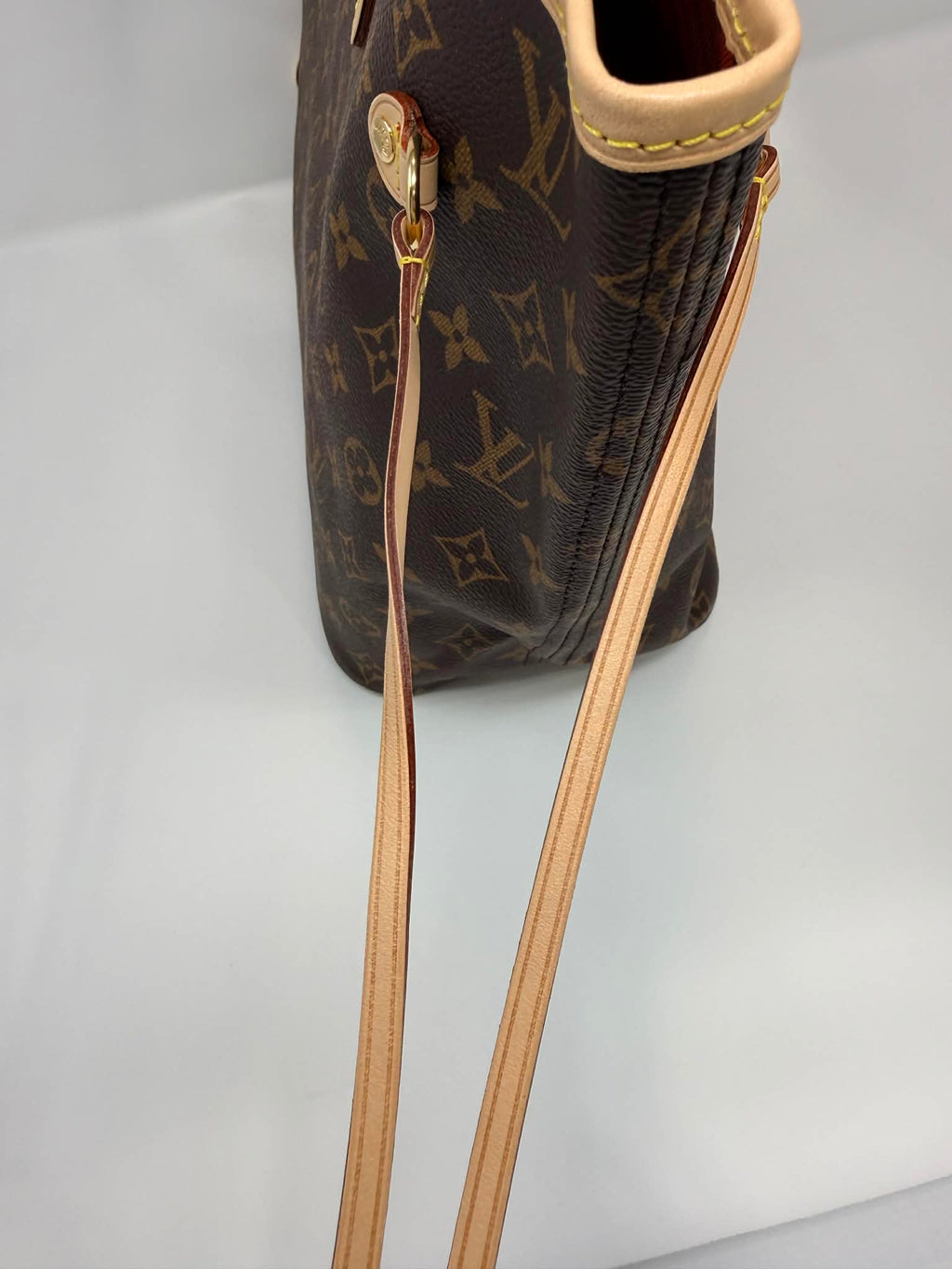 Louis Vuitton Monogram Neverfull MM Red Interior